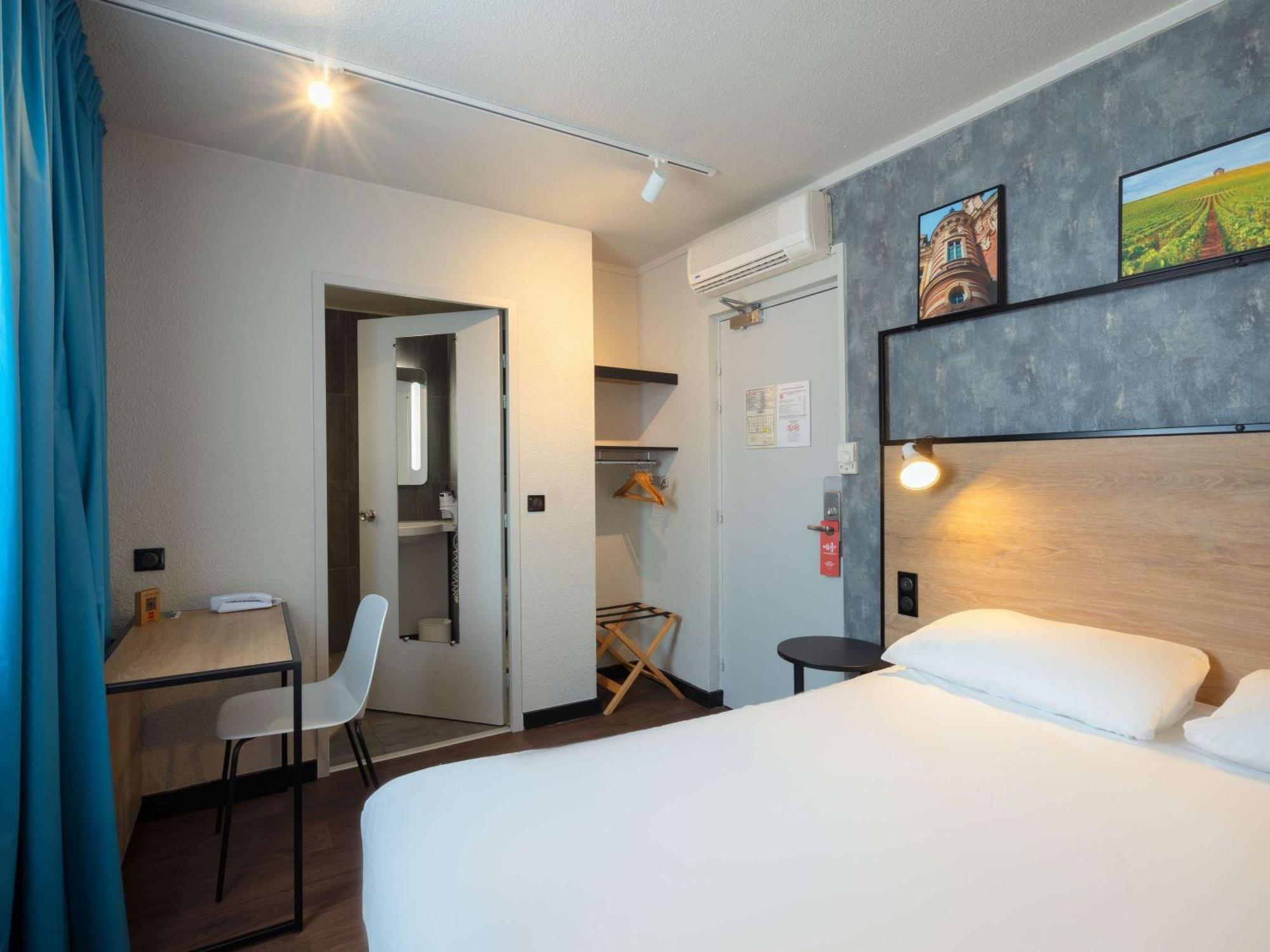 Ibis Centre 3*