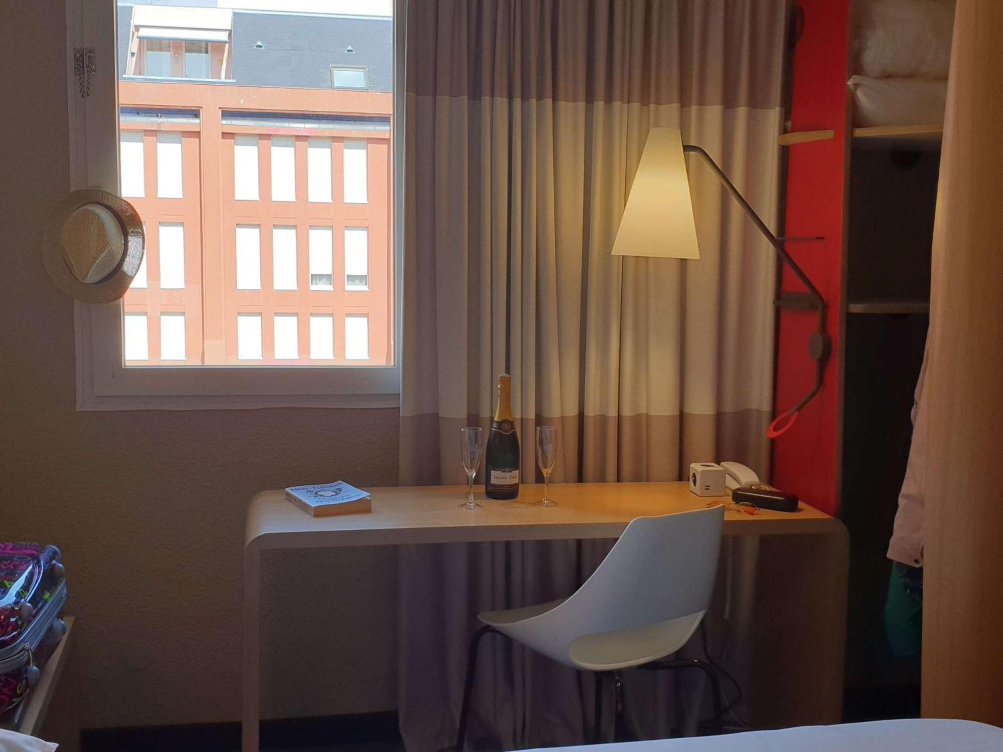 Ibis Centre 3*